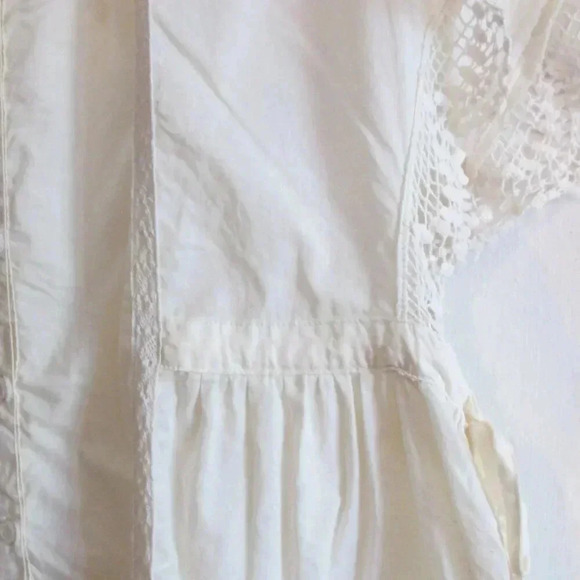 BRINA & EM BEIGE BOHO STLYE TOP  SIZE MEDIUM - Picture 6 of 10
